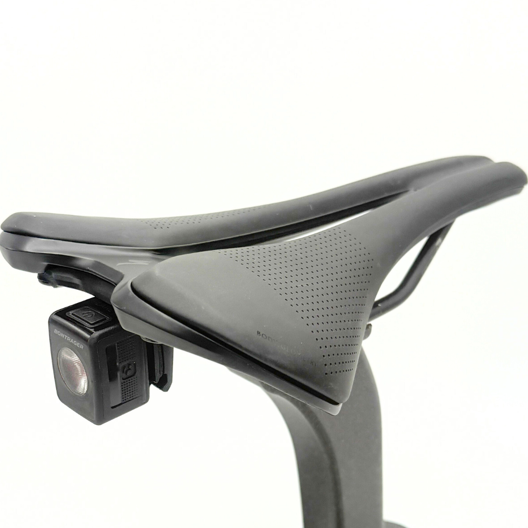 Bontrager Flare RT サドルマウント(Specialized Power / Romin 対応 Bontrager Flare RT サドルマウント(Specialized Power / Romin 対応